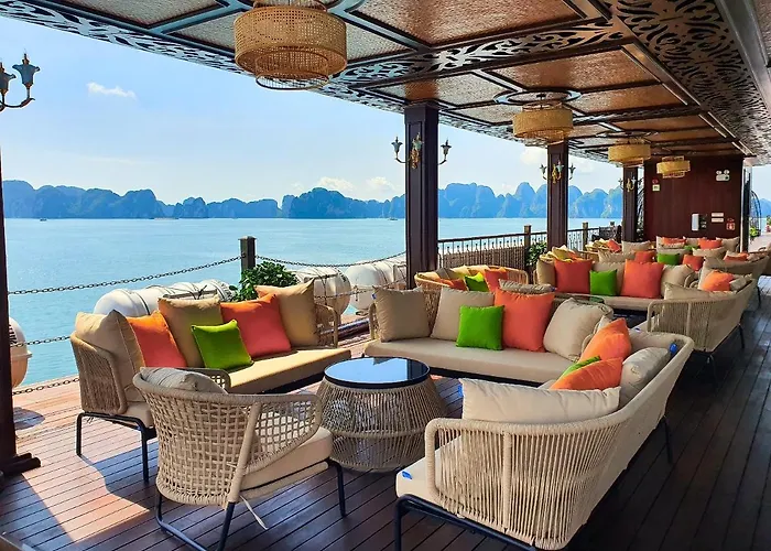 Indochine Premium Bay 5*