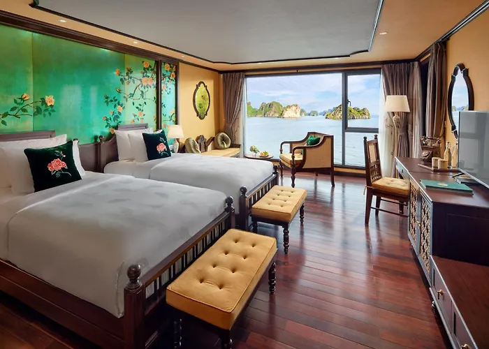 Indochine Premium Bay  5*