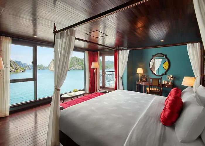 Indochine Premium Bay  Hạ Long
