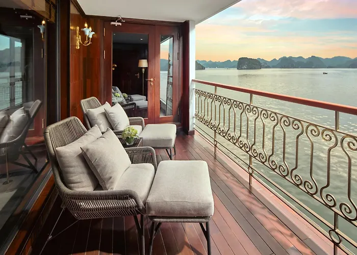 Indochine Premium Bay 5*